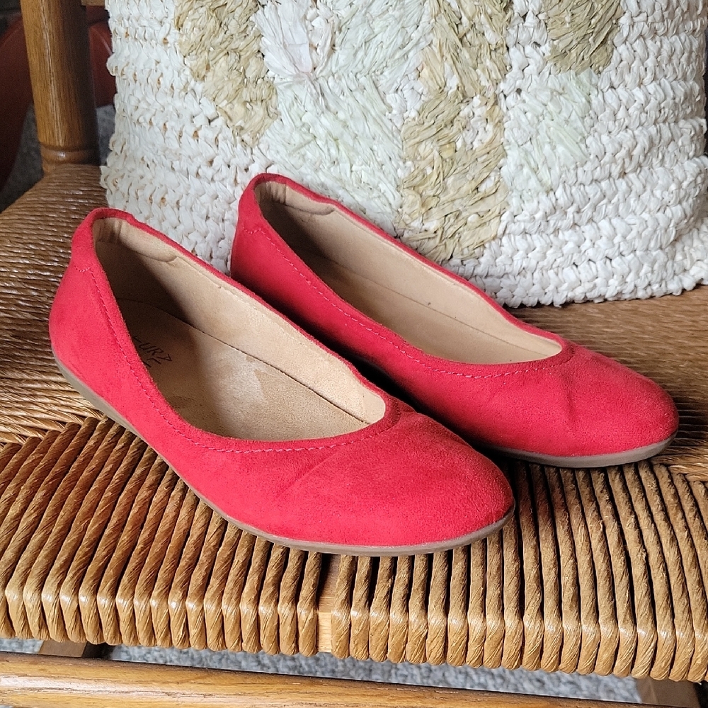 Naturalizer Vivienne, red flats, size 8.5M